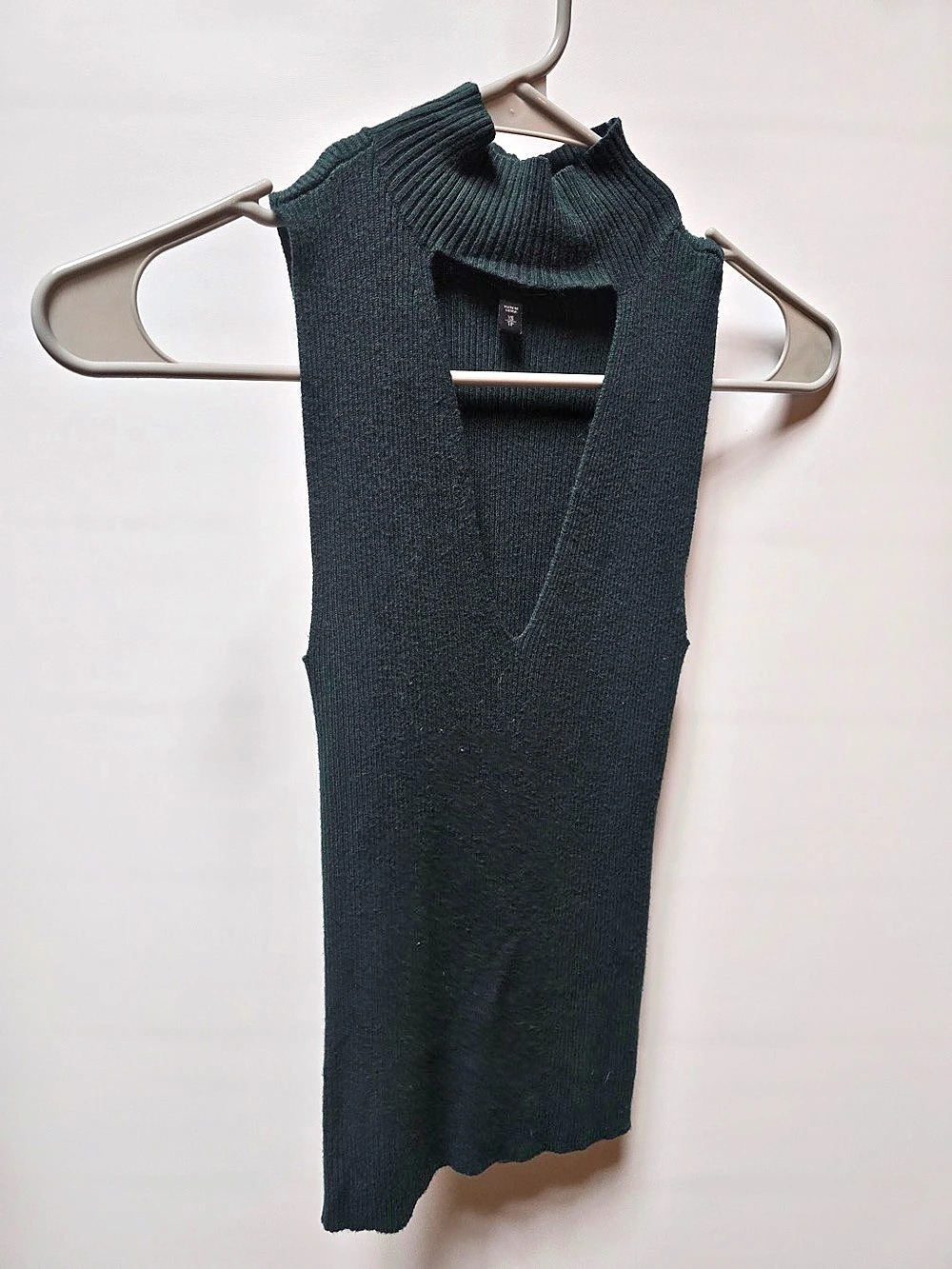Express Women's Sleeveless Midi Dress in Green Size Medium